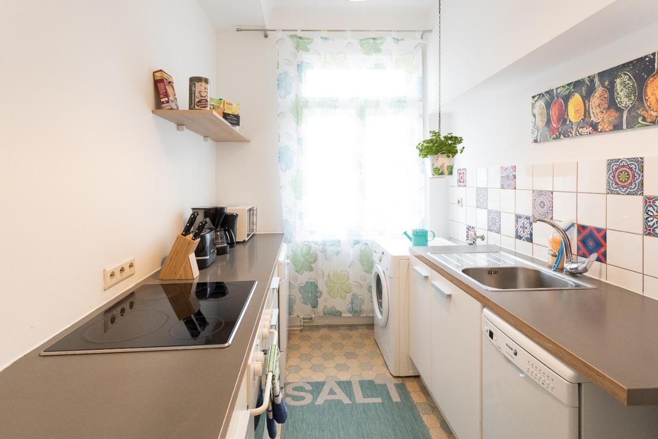 French Balcony - 45M² - Szeneviertel Lejlighed Wien Eksteriør billede