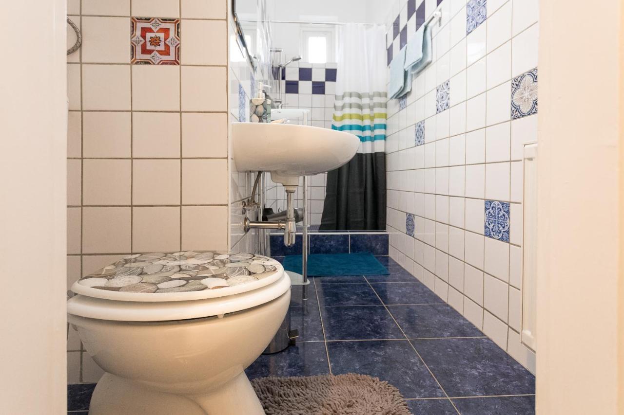 French Balcony - 45M² - Szeneviertel Lejlighed Wien Eksteriør billede