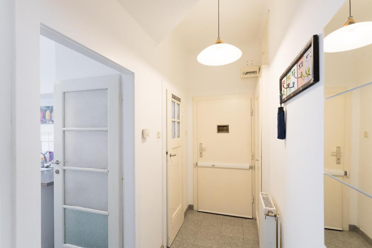 French Balcony - 45M² - Szeneviertel Lejlighed Wien Eksteriør billede