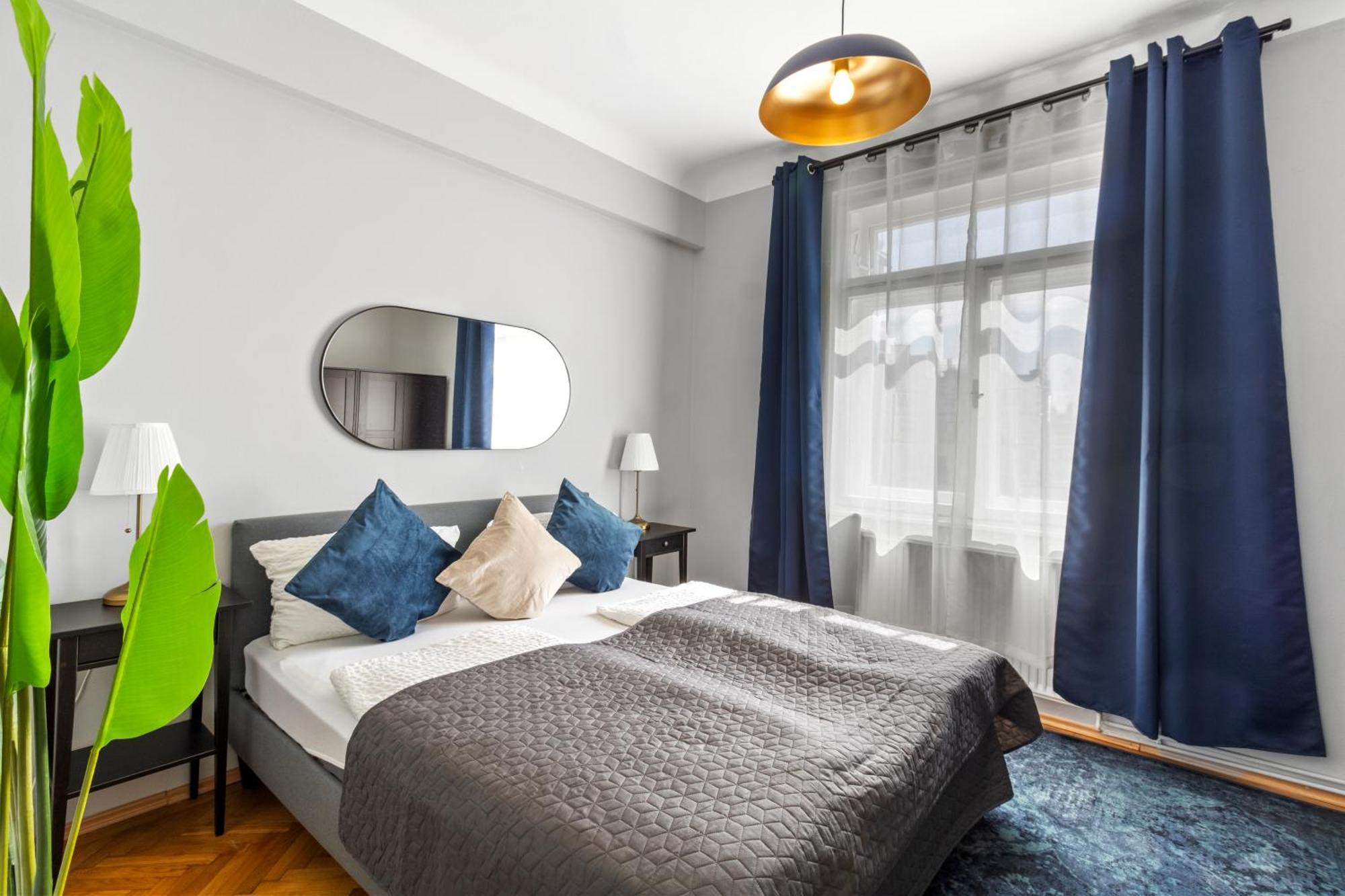 French Balcony - 45M² - Szeneviertel Lejlighed Wien Eksteriør billede